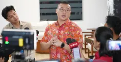 Anggota Komisi C DPRD Jakarta, Hardiyanto Kenneth menanggapi kematian siswi SMA yang tersangkut kabel menjuntai. (Sumber: Dok. Istimewa)