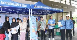 DKPP Serang menggelar pasar murah untuk menstabilisasikan pangan jelang Idul Fitri 1447 Hijriah. (Sumber: Dok. Istimewa)