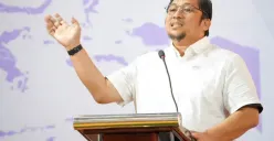 Pakar hukum tata negara Feri Amsari yang menjadi sorotan usai terlibat perdebatan panas dengan penggiat media sosial Permadi Arya alias Abu Janda. (Sumber: Instagram/@feriamsari)