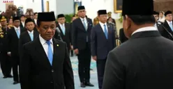 Menteri ESDM Bahlil Lahadalia resmi rangkap jabatan jadi Menko Hilirisasi usai dilantik Presiden Prabowo Subianto hari ini, Kamis, 1 Oktober 2026. (Sumber: Tangkapan layar YouTube/Sekretariat Presiden)