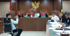 JPU memutar rekaman suara pertemuan terdakwa Paulus Bangun Todungta dengan saksi dalam sidang dugaan pemerasan di PN Jakarta Pusat. (Sumber: Istimewa)