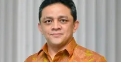 Luky Alfirman yang saat ini dilantik jadi Wamenkeu pernah terseret kasus pengadaan anggaran motor listrik MBG hingga dipecat Purbaya. (Sumber: Dok. Kemenkeu)