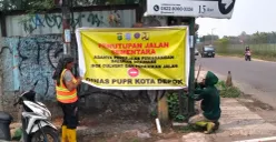 Galian drainase di kawasan pertigaan South City hingga Jalan Lereng, Kota Depok, Jawa Barat. (Sumber: Poskota/Angga Pahlevi)