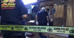 Seorang istri pemilik usaha jual beli besi tua menjadi korban penusukan di rumahnya, Kampung Kaliulu, RT 02/RW 01, Desa Karangraharja, Kecamatan Cikarang Utara, Kabupaten Bekasi, Jawa Barat, Selasa, 6 Oktober 2026, malam WIB. (Sumber: Dok. Istimewa)