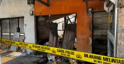 Bekas kebakaran ruko di Kaliabang Tengah, Bekasi Utara, Kota Bekasi, Jawa Barat, Kamis, 8 Oktober 2026. (Sumber: Poskota/Dini Aghnny Khoiriyah)
