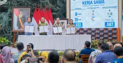 Penandatanganan kerja sama Bank Jakarta digelar di Balai Agung, Balai Kota Jakarta, Gambir, Jakarta pusat, Senin 12, Oktober 2026. (Sumber: Dok. Istimewa)