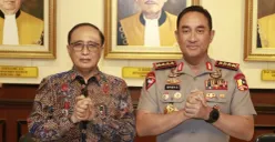 Kapolri Jenderal Suyudi Ario Seto (kanan). (Sumber: Mabes Polri)