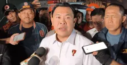 Dirtipidum Bareskrim Polri Brigjen Susatyo Purnomo Condro saat memberikan keterangan pers insiden ledakan di Pasar Cimanggis, Ciputat, Kota Tangerang Selatan, Banten, Kamis, 15 Oktober 2026. (Sumber: Poskota/Ali Mansur)