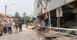 Kondisi terkini pascaledakan di Pasar Cimanggis, Ciputat, Kota Tangerang Selatan, Banten, Kamis, 15 Oktober 2026. (Sumber: Poskota/Rizki Gojali)