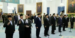 Letjen TNI Richard Tampubolon resmi dilantik Presiden Prabowo Subianto sebagai Wakil Menteri Pertahanan pada Kamis, 15 Oktober 2026. (Sumber: YouTube/Sekretariat Presiden)
