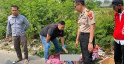 Warga Gempol Sari, Kecamatan Sepatan, Kabupaten Tangerang digegerkan dengan penemuan jasad bayi perempuan di pinggir Jalan Raya Gempol Sari pada Kamis, 22 Oktober 2026. (Sumber: Istimewa)
