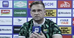 Pelatih Persib Bandung Igor Tolic meminta anak asuhnya tetap fokus menghadapi Garudayaksa FC dalam lanjutan Super League 2026/2027 di Stadion Pakansari, Bogor. (Sumber: Ileague)