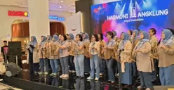 Aksi panggung tim angklung Harmoni XIV.5 di Mal Teras Kota BSD City, Tangerang Selatan, Sabtu, 24 Oktober 2026. (Sumber: Istimewa)