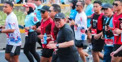 Gubernur DKI Jakarta, Pramono Anung saat mengikuti Jakarta Running Festival (JRF) 2026 di GBK. (Sumber: Pemprov DKI)