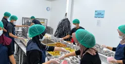 Kepala KPPG Bogor, Haidir, menyebut keberadaan dapur MBG telah menciptakan hampir 100 ribu lapangan kerja baru di tujuh wilayah guna mendorong ekonomi masyarakat. (Sumber: Istimewa)