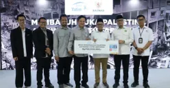 Baznas RI kembali menerima infak kemanusiaan tahap keempat dari Lembaga Amil Zakat (LAZ) Rumah Yatim Arrohman sebesar Rp700 juta. (Sumber: Baznas)