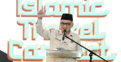 Dua anak Menhaj Gus Irfan, Barbarossa dan Gibran, resmi mundur dari tenaga ahli Kemenhaj. (Sumber: Instagram/@gus.irfanyusuf)