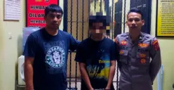 Tersangka TA sebelum dijebloskan ke penjara rutan Polres Serang atas dugaan peredaran tembakau sintetis. (Sumber: Polres Serang)