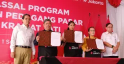 Program Pembiayaan Pedagang Pasar dari Bank Jakarta di Pasar Induk Kramat Jati, Jakarta Timur. (Sumber: Bank Jakarta)