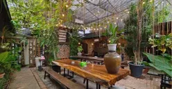 Sejumlah tempat makan di Jakarta buka selama 24 jam dan menawarkan pilihan menu yang beragam untuk kuliner malam hingga dini hari. (Sumber: Instagram)