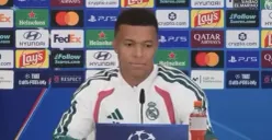 Kylian Mbappe menjadi sorotan setelah menggeser botol minuman olahraga dalam konferensi pers Real Madrid menjelang laga Liga Champions. (Sumber: X/@ArobaseGiovanny)