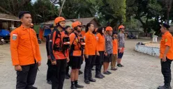 Tim SAR Gabungan kembali melakukan pencarian speed boat yang hilang kontak di Perairan Selat Sunda, Kabupaten Pandeglang, Banten, pada hari kedua operasi, Rabu, 9 September 2026. (Sumber: Pos Kota/ Ali Mansur)