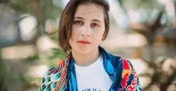 Identitas WNA berinisial WS terungkap setelah Prilly Latuconsina membagikan surat masyarakat adat Raja Ampat terkait dugaan pembunuhan penyu. (Sumber: Instagram/@prillylatuconsina96)