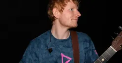 Macklemore dikeluarkan dari tur Ed Sheeran setelah menyuarakan dukungan Palestina. (Sumber: Instagram/@teddysphotos)