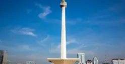 Sejumlah destinasi wisata Jakarta menawarkan pengalaman liburan yang beragam, mulai dari ruang hijau, wisata sejarah, hingga pemandangan kota. (Sumber: Wilkipedia)