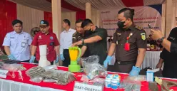 Pemusnahan barang bukti narkoba di Kejaksaan Negeri Kabupaten Tangerang. (Sumber: Pos Kota/Veronica)