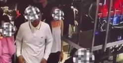 Tangkapan layar rekaman CCTV kejadian seoranv pria menendang wanita di area food court Mal Senayan City, Jakarta Pusat. (Sumber: Instagram/@viralforjusticecom)