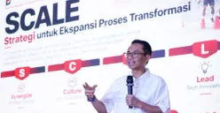 Direktur IT Digital Telkom Faizal Rochmad Djoemadi memaparkan kerangka kerja SCALE di Jakarta, Kamis, 17 September 2026. (Sumber: Telkom)