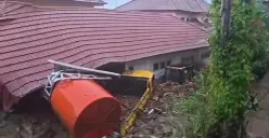 BMKG mengungkap penyebab banjir bandang di Solok, Sumbar, yang dipicu hujan lebat mencapai 94 mm per hari. (Sumber: X/@HastoSuprayogo)