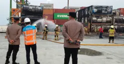 Polisi tengah menyelidiki penyebab kebakaran kontainer berisi minyak Mentah di Pelabuhan Tanjung Priok, Jakarta Utara. (Sumber: Polda Metro Jaya)
