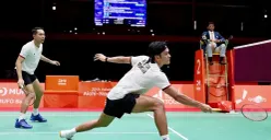 Fajar Alfian/Muhammad Shohibul Fikri saat tampil pada babak semifinal beregu putra Asian Games 2026. (Sumber: Instagram/@badminton.ina)