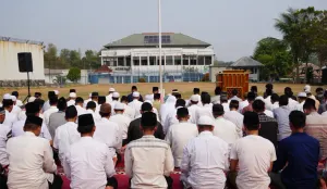 Pelaksanaan Salat Istisqa di Rutan Kelas I Tangerang. (Sumber: Pos Kota/ Veronica)