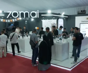 Booth 70mai di GIIAS 2026 menghadirkan berbagai aktivitas interaktif, promo khusus, hingga program apresiasi pelanggan bertepatan dengan perayaan anniversary ke-10. (Sumber: Istimewa)