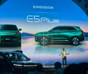 DFSK E5 Plus resmi diperkenalkan jelang GIIAS 2026. (Sumber: Poskota/Aldi Harlanda Irawan)