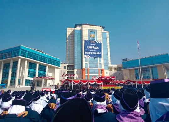 UNESA Juara! Kampus ini terima 7.614 mahasiswa lewat SNBP 2025. Kamu salah satunya? (Sumber: Pinterest)
