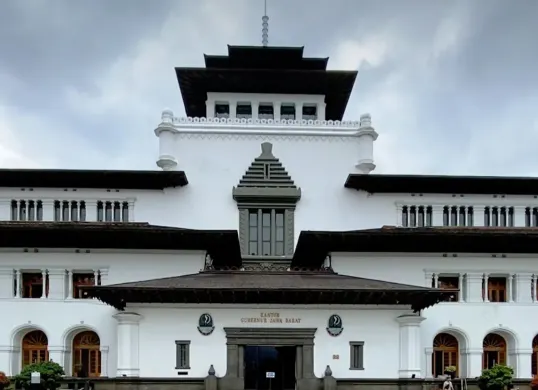 Gedung Sate Bandung wisata grati instagramable yang cocok dikunjungi saat libur lebaran 2025. (IG Museum Gedung Sate)
