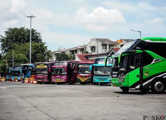 H+4 Lebaran Arus Balik di Terminal Kalideres Masih Sepi