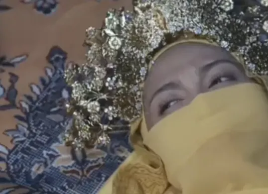 Cuplikan episode 13 yang membuat netizen geram dengan konsep "istri batin". (Sumber: Tiktok/@shoesbyajun)