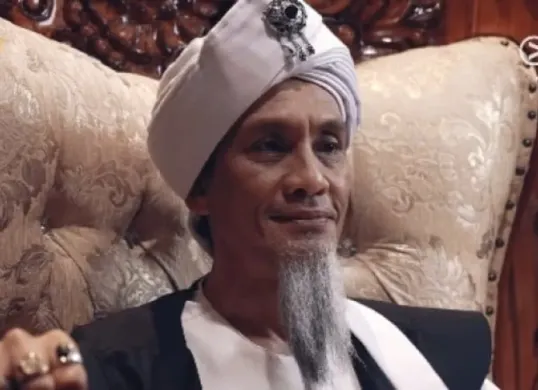 Siapa Sosok Walid? Viral Gara-gara 'Bayangkan Muka Walid'!(Sumber: Screenshot/VIU)