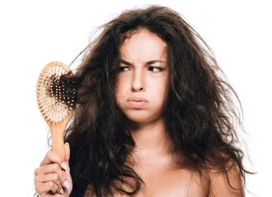 Simak 7 langkah perawatan rambut rusak dengan bahan alami dan cara simpel. (Sumber: Pinterest/Creative Market)