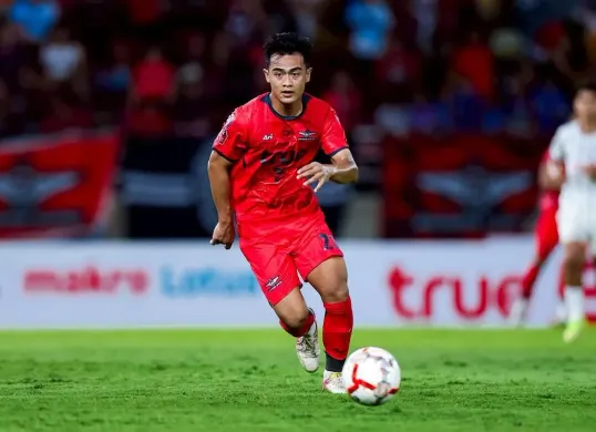 Pemain Timnas Indonesia, Pratama Arhan berpeluang dimainkan di laga Prachuap vs Bangkok United pada pekan terakhir Thai League 1 2024-25. (Sumber: Instagram/@pratamaarhan8)