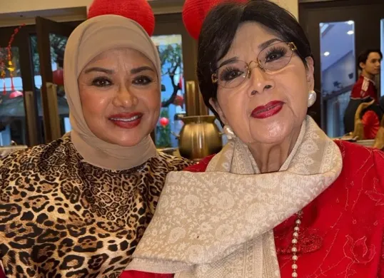 Penyanyi lawas Betharia Sonata mengucapkan doa untuk kepergian Penyanyi legendaris Titiek Puspa yang wafat hari ini, Kamis 10 April 2025. (Sumber: Instagram Betharia Sonata)