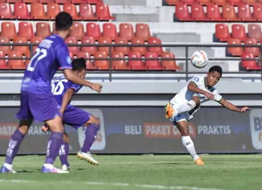 Febri Hariyadi, Persib Bandung. (Sumber: persib.co.id)