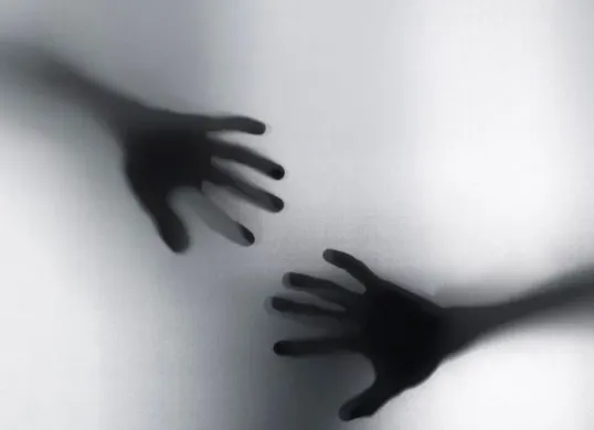 Komnas Perempuan pastikan korban mendapatkan haknya untuk dilindungi (Sumber: Freepik)