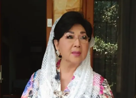 Deretan lagu Titiek Puspa yang kembali viral karena dicover penyanyi Tanah Air masa kini. (Sumber: Instagram/@titiekpuspa_official)