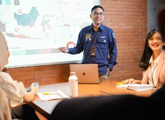 Bank Mandiri raih peringkat pertama dalam pengembangan karir di Indonesia.